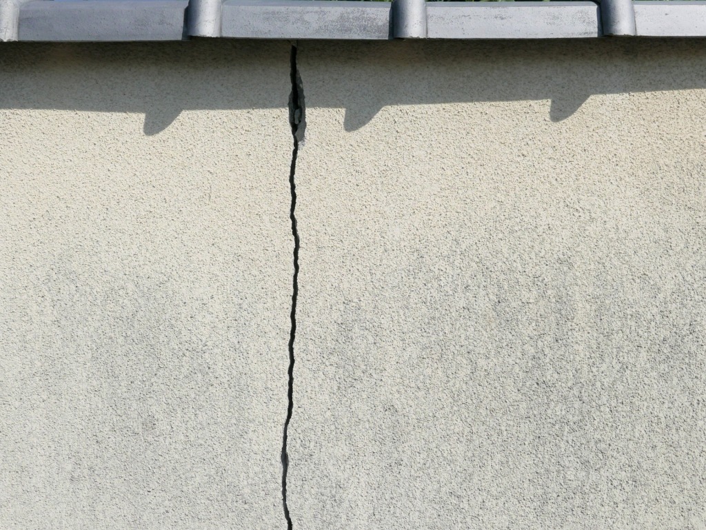 構造クラック