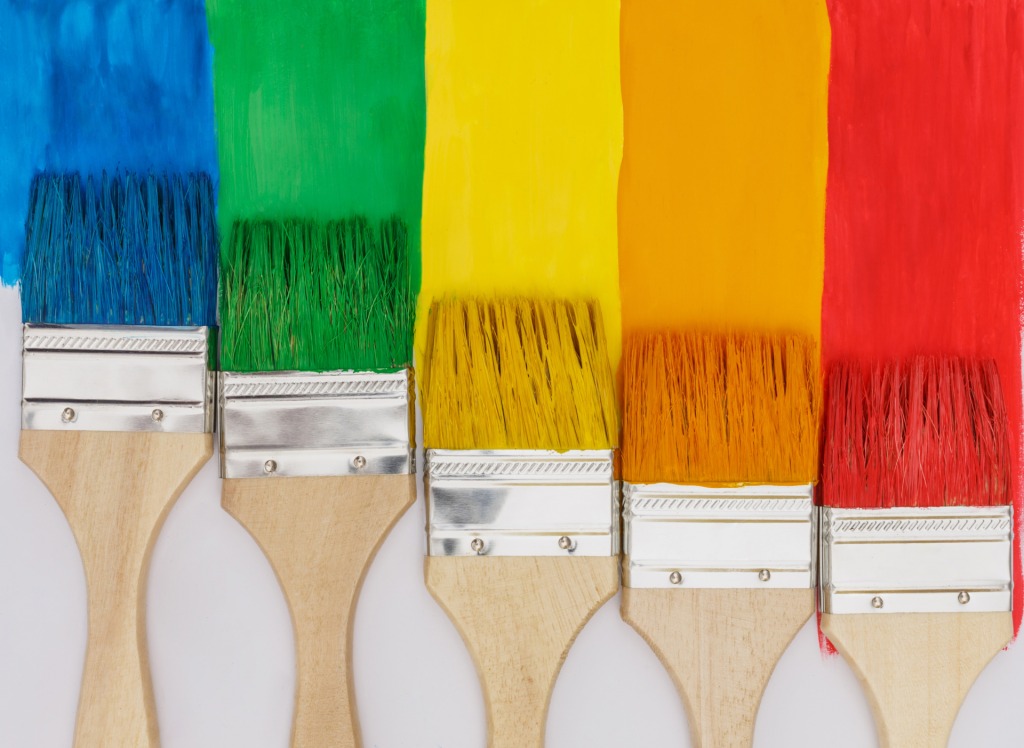 ペンキ カラフル